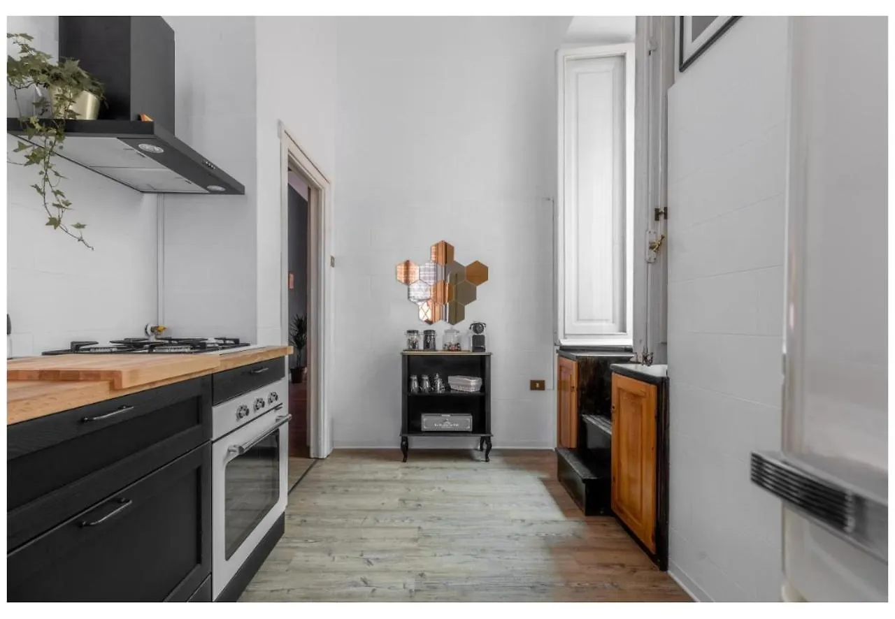 Roma Centro Apartment